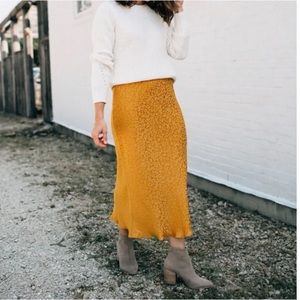 Banana Republic Animal Print Skirt
